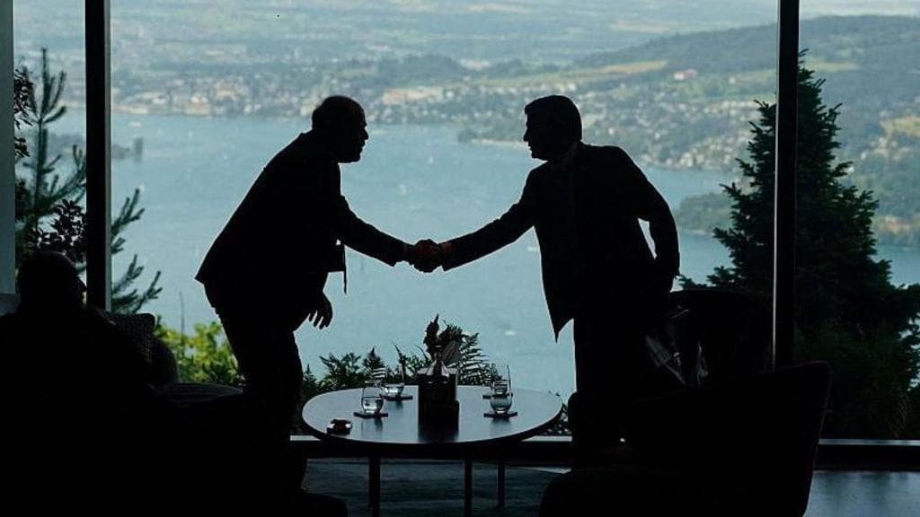 First round of US-Iran talks end with 'encouraging progress', mediators say