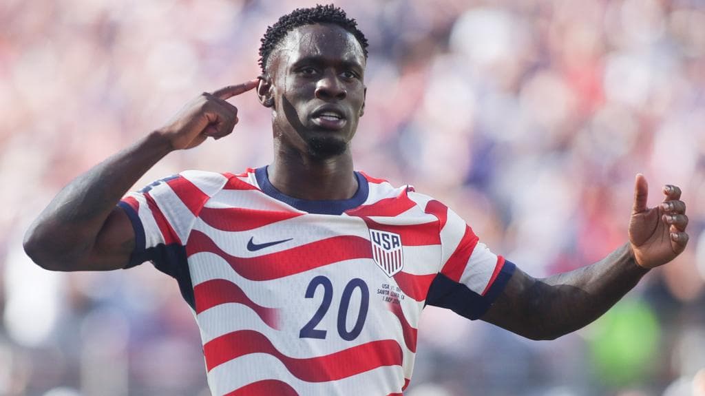 Trump thanks Fifa after USA striker Balogun's ban suspended