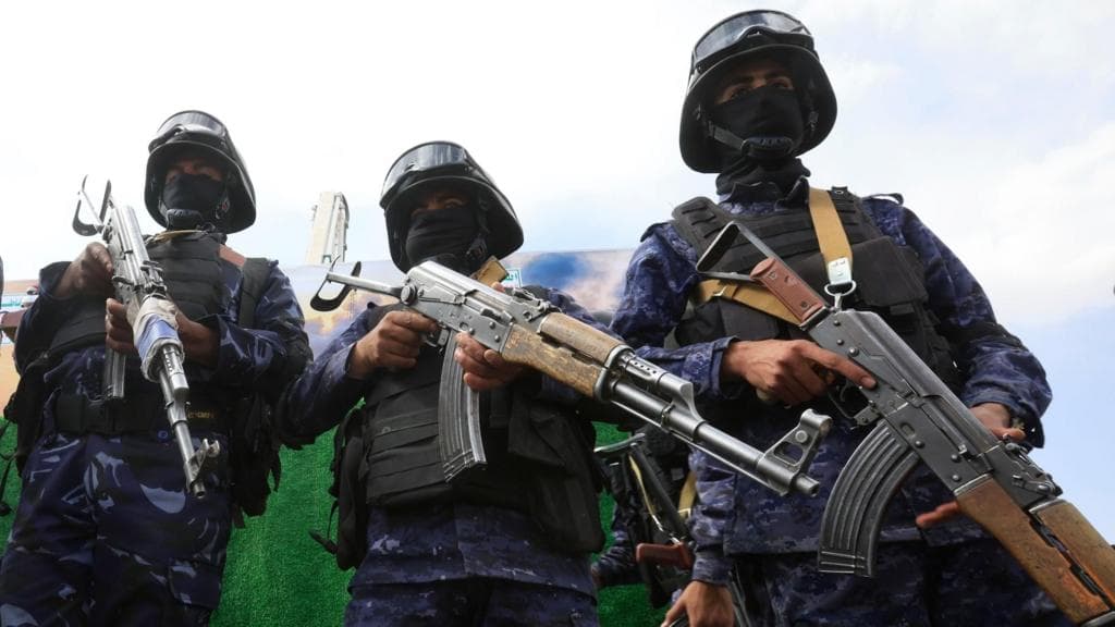 Houthi attacks reportedly kill at least 30 Yemeni government forces