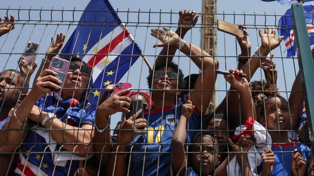 Thousand welcome home Cape Verde footballers after stunning World Cup run