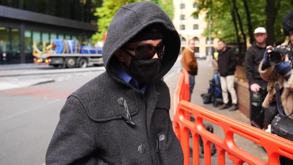 'I wasn't thinking straight' says five jobs civil servant