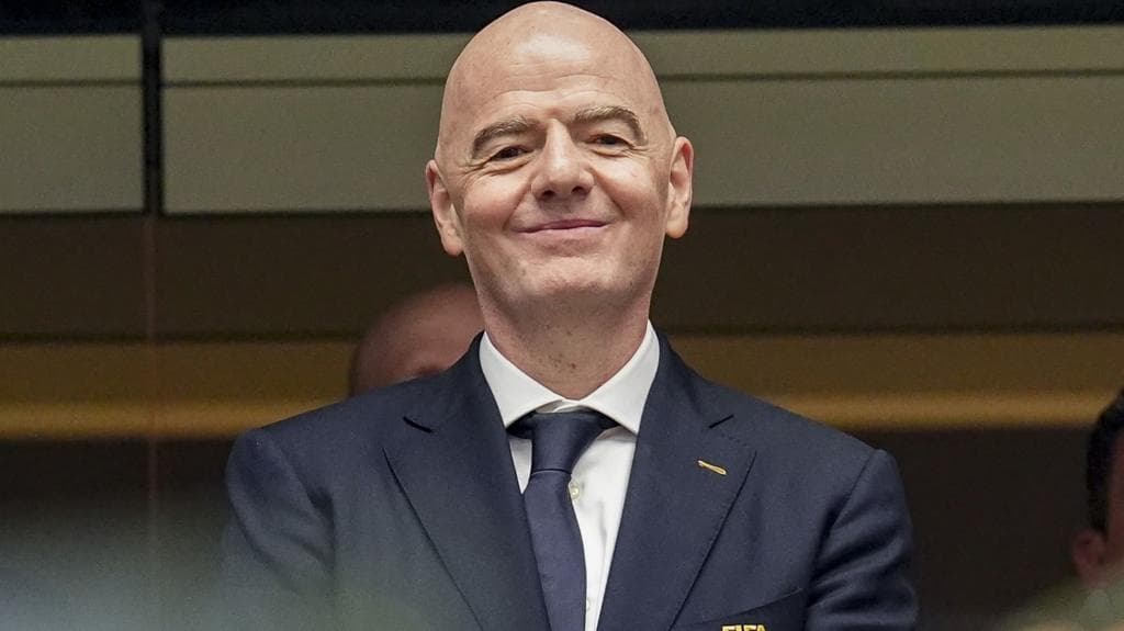 Infantino 'wrong man' to lead Fifa - Burnham