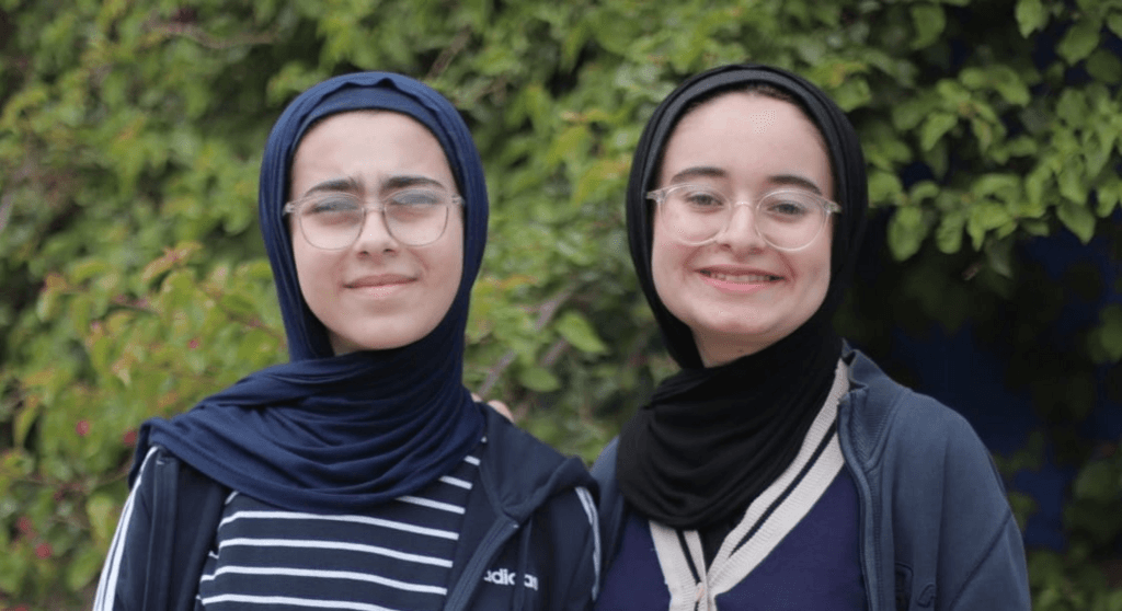 Gaza sisters win prize for turning rubble into reusable bricks