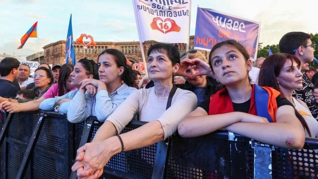 Armenia braces for election as Russia piles pressure on pro-West government