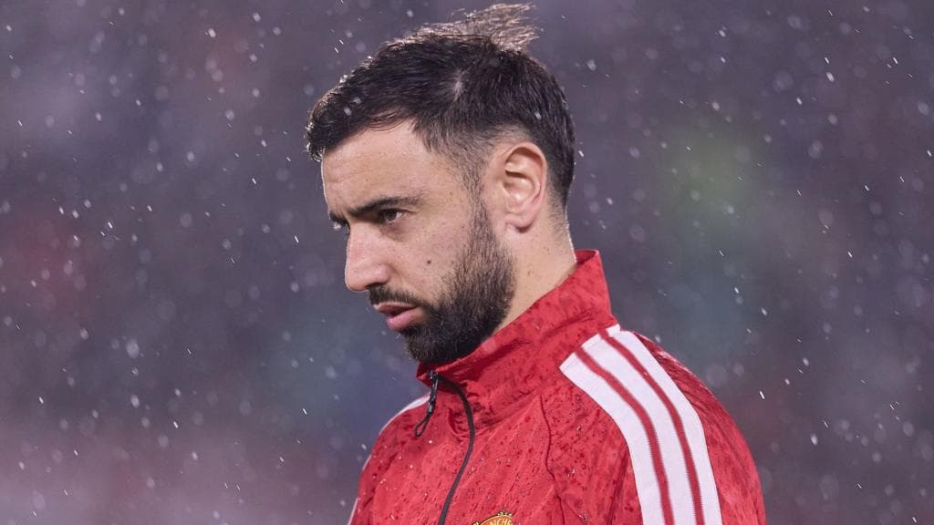 'Not what a captain should be' - the debate around Fernandes' outburst