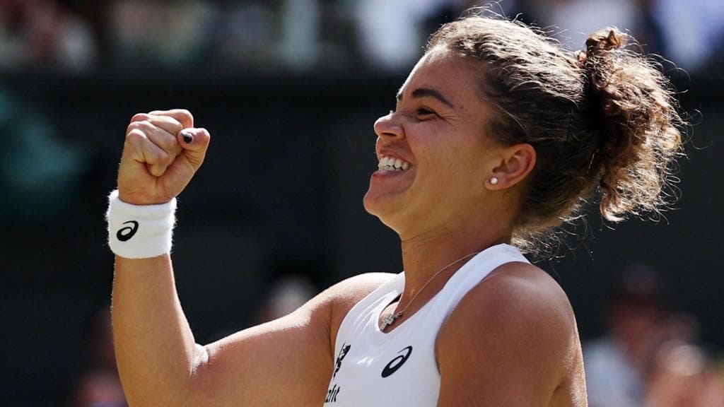 'Positivity is my superpower' - Paolini holds off Eala to reach last eight