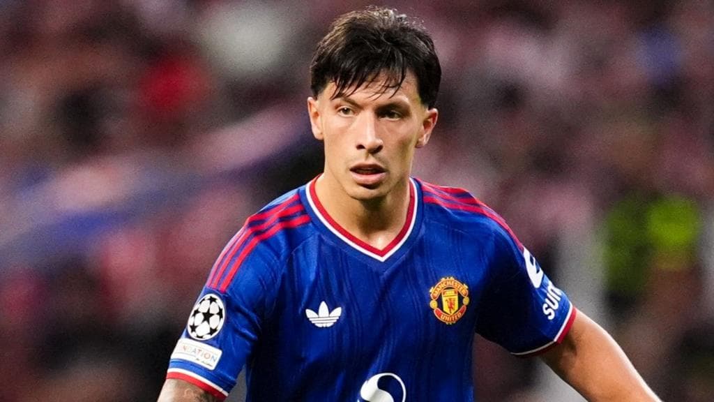 Man Utd a circus after Martinez comments - Keane