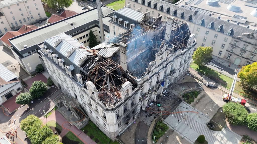 Suspect arrested after historic town hall set alight - French media