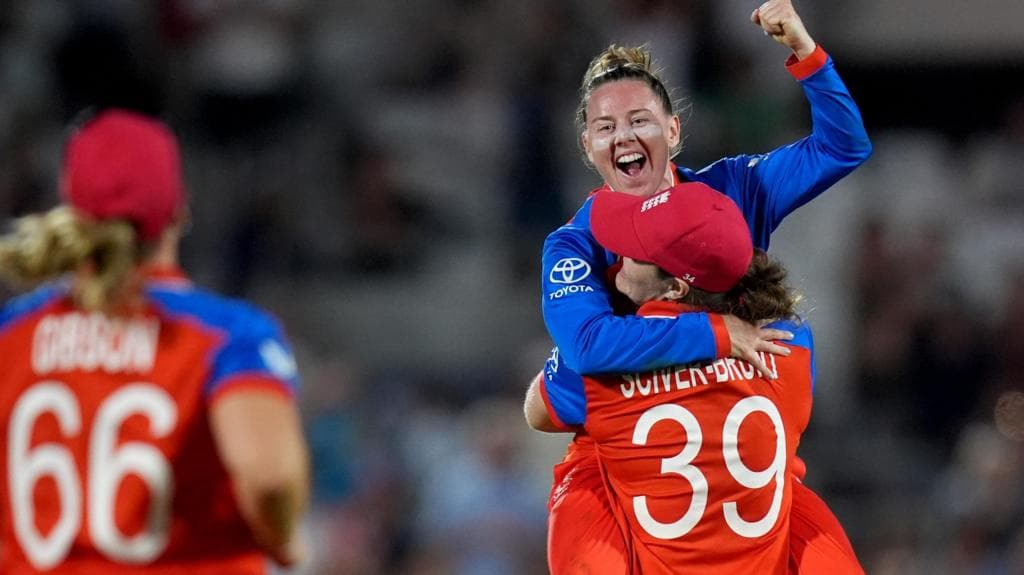 Sciver-Brunt leads superb England into World Cup final