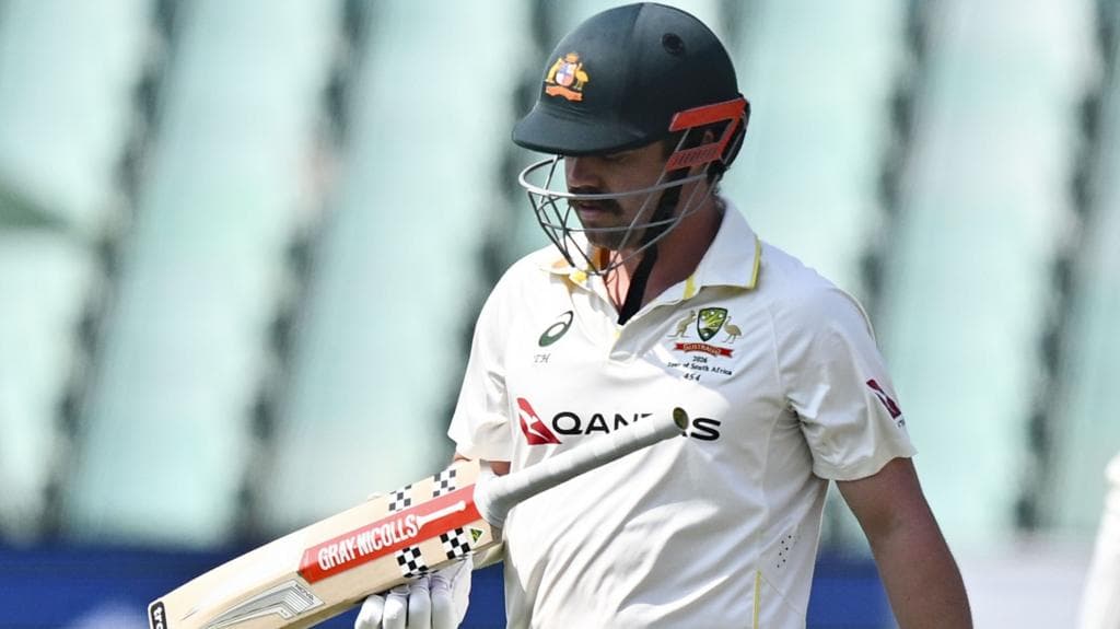Australia lose two wickets but lead over South Africa grows - scorecard