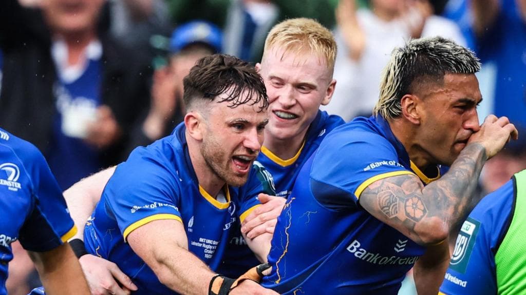 Five-try Leinster rout Bulls to retain URC title