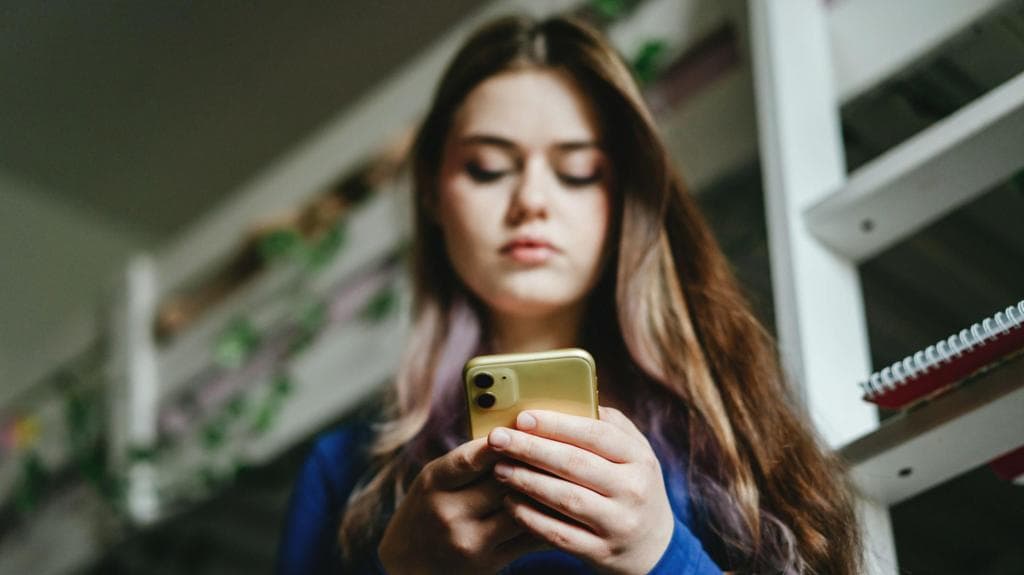 Don't panic - five ways to stop your kids' endless scrolling