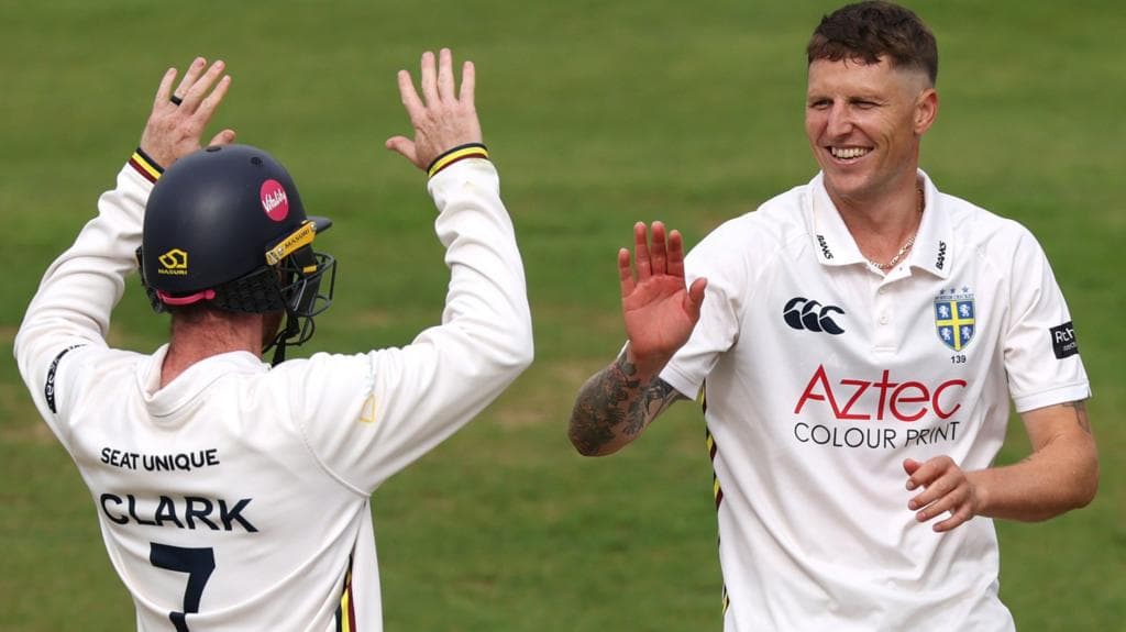 Key suggests Carse can return as England reveal contract list
