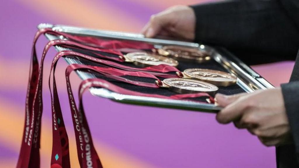 The Bronze Final - the unwanted tie or a match with a 'golden layer'?