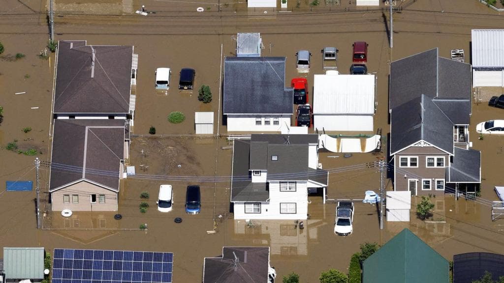 'Unprecedented' rain in Japan kills eight people