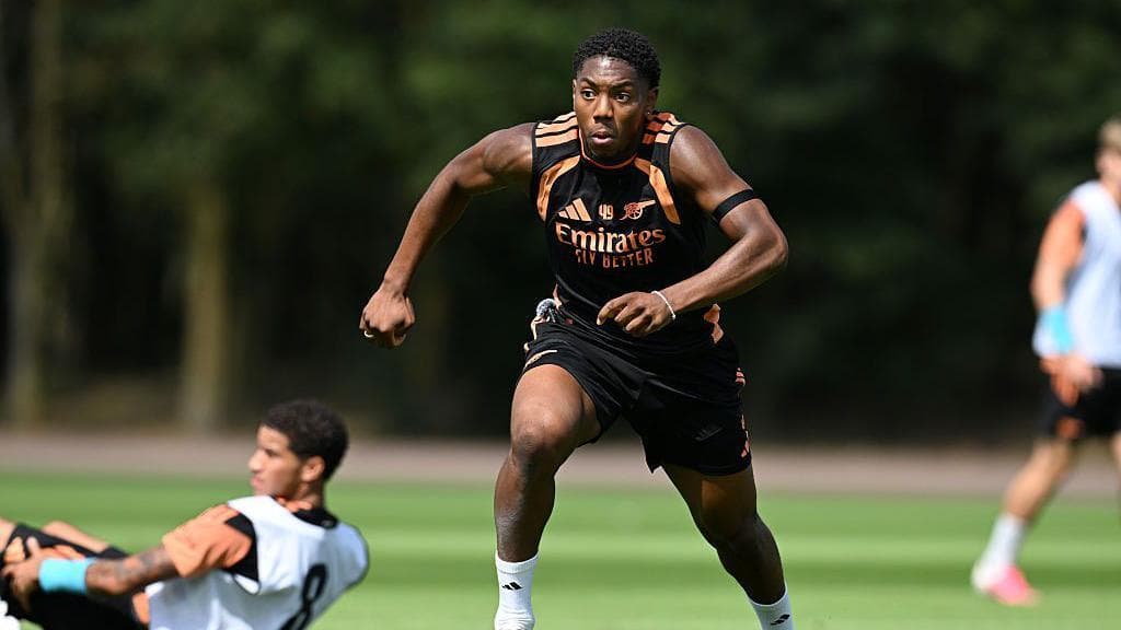 What's happening with Lewis-Skelly's Arsenal future?