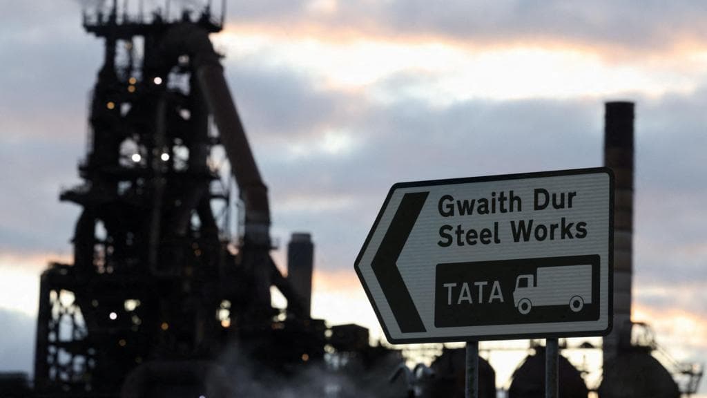 Tata Steel says new £1.25bn furnace may be delayed due to electrical issue