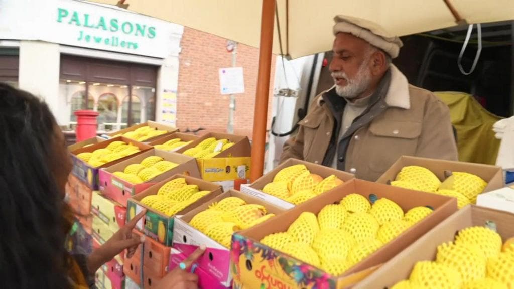 London traders hit by 'king of mangoes' shortage