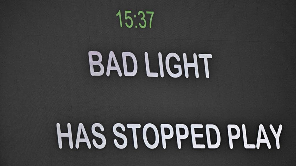New rule, no change - has cricket missed a trick again with bad light?