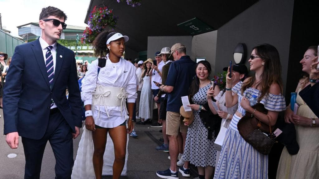 Osaka 'mixing it up' with another showstopper outfit