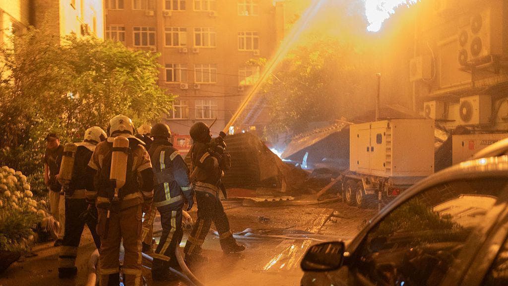 Russia launches deadly large-scale missile and drone strikes on Kyiv