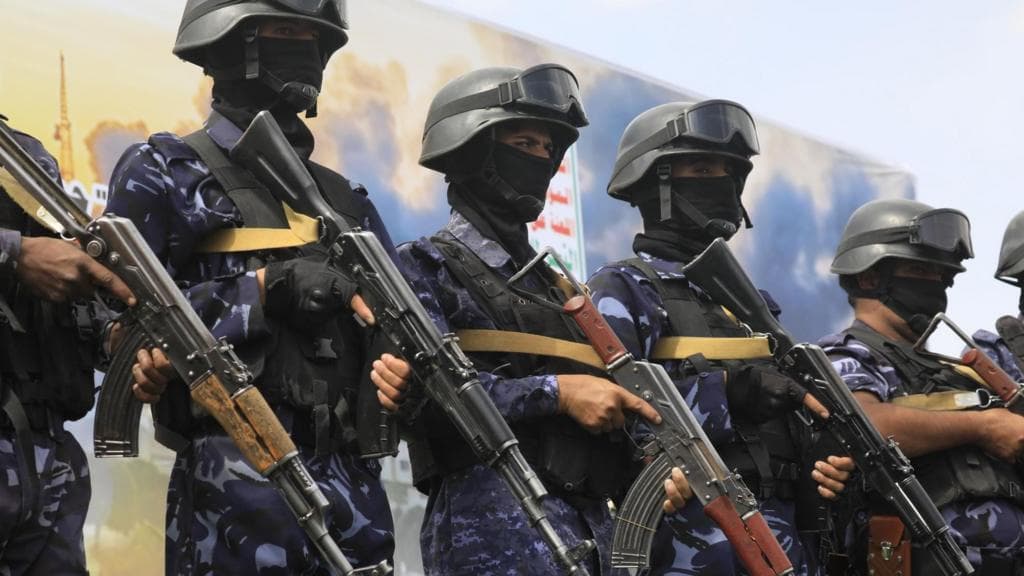 Houthi attacks reportedly kill at least 30 Yemeni government forces