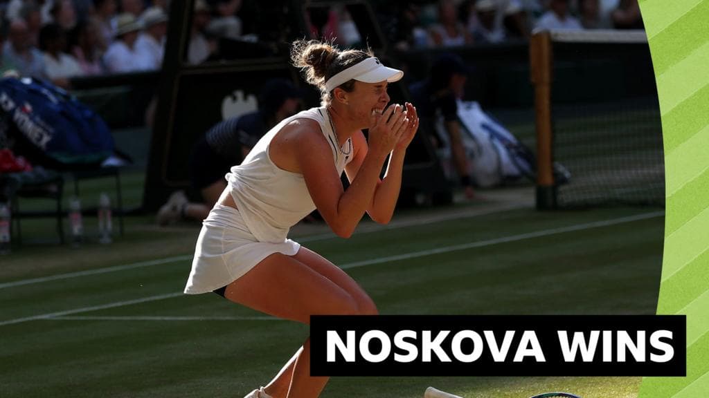 Noskova recovers from five missed championship points to beat Muchova