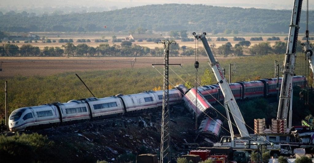 Spain train disaster clouds Sánchez chances of re-election