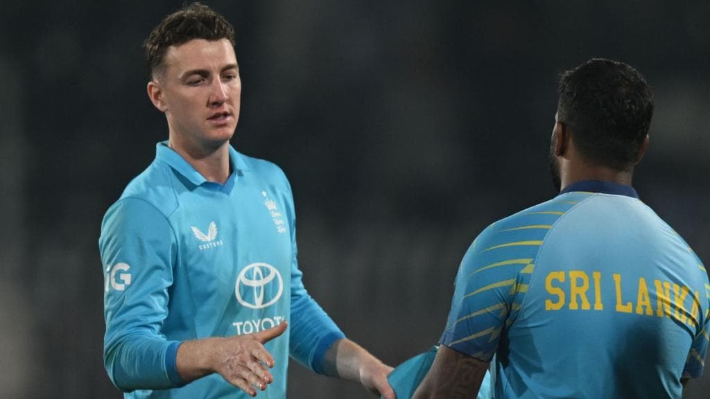 England out of tri-series after Sri Lanka beat Pakistan