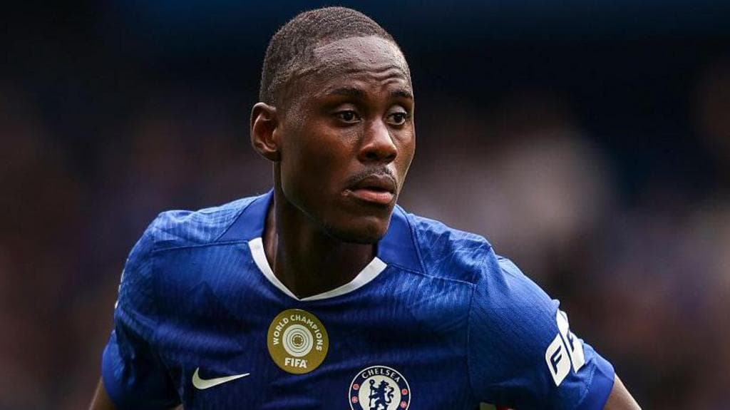 Como agree £31m deal to sign Chalobah from Chelsea