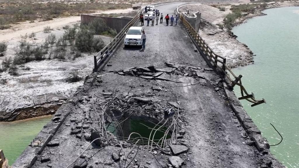 US strikes hit Iran for seventh consecutive night