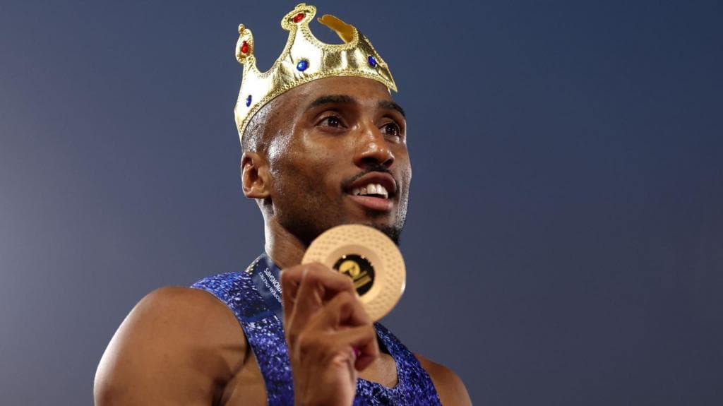GB's Hudson-Smith wins historic 400m gold on home track - highlights & report