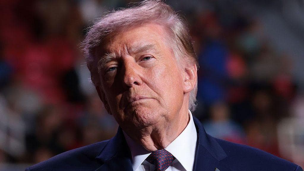Trump announces deal for Russian diesel as Zelensky criticises 'gift to Putin'