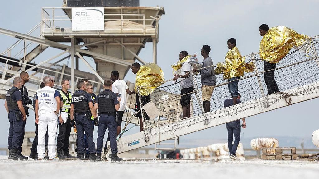 More than 170 migrants rescued after boat catches fire in Channel