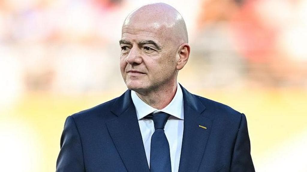 Fifa criticises campaign to oust president Infantino