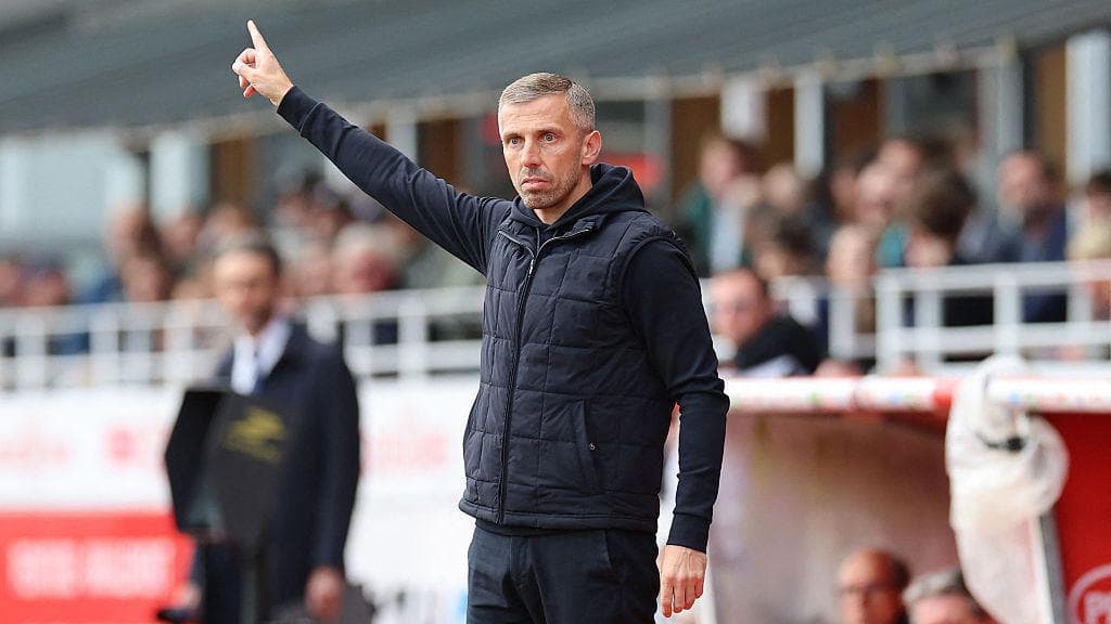 Ipswich close in on O'Neil as new head coach