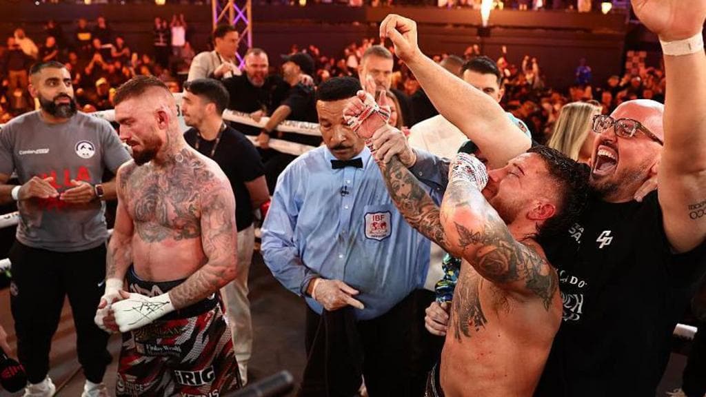 Paro dethrones Crocker to land welterweight title