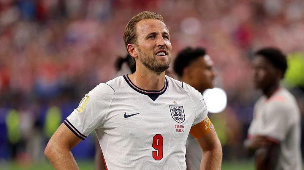 Wonderwall one of favourite England moments - Kane
