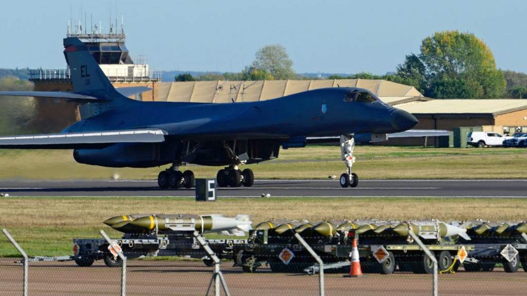 US air force removes all bombers from British military base RAF Fairford