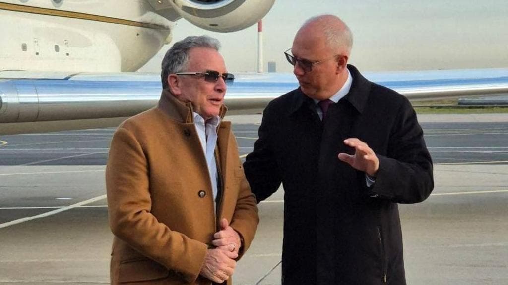 US envoy arrives in Russia ahead of meeting with Putin as Zelensky says intelligence sharing 'works now'