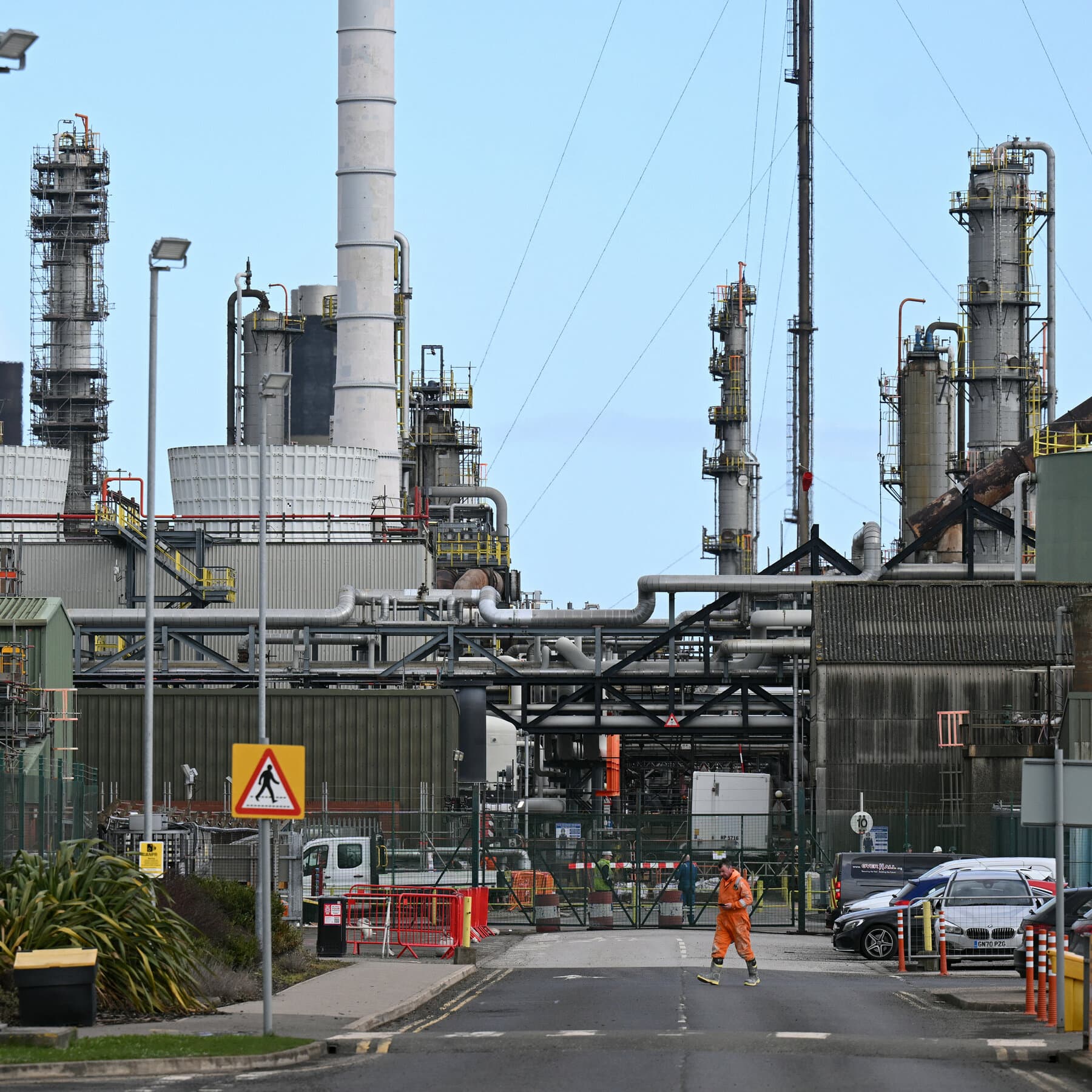 Even if Oil Prices Peak Soon, the Global Economy Will Slow This Year