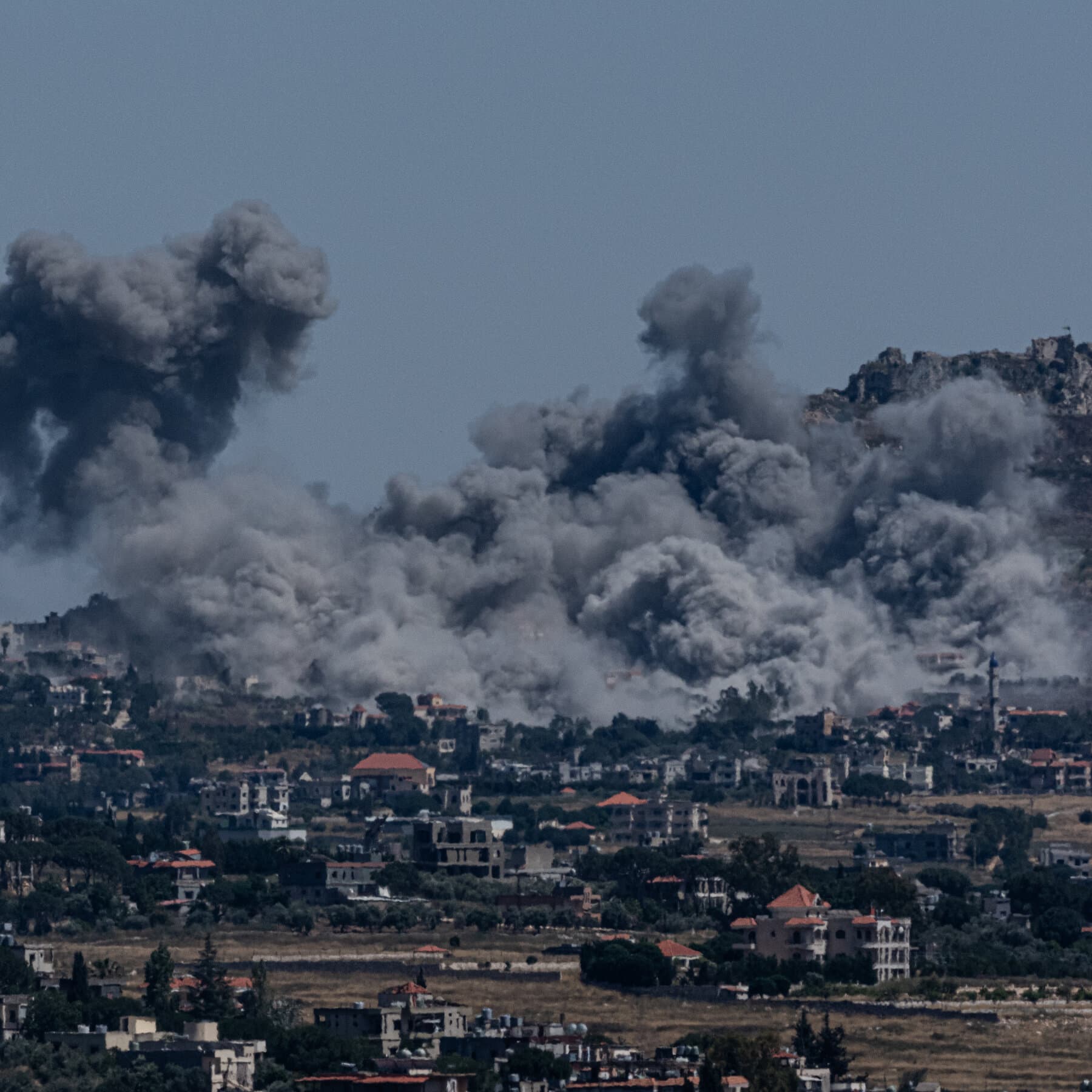 Mideast Live Updates: Israel and Hezbollah Trade Strikes, Leaving New Cease-Fire in Doubt