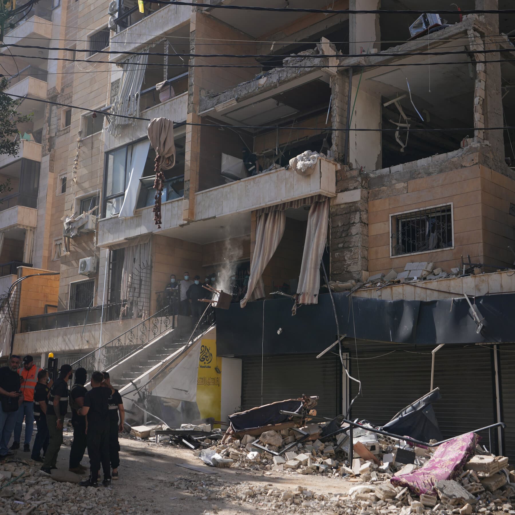 Israel Bombs Beirut Outskirts as Fighting With Hezbollah Escalates
