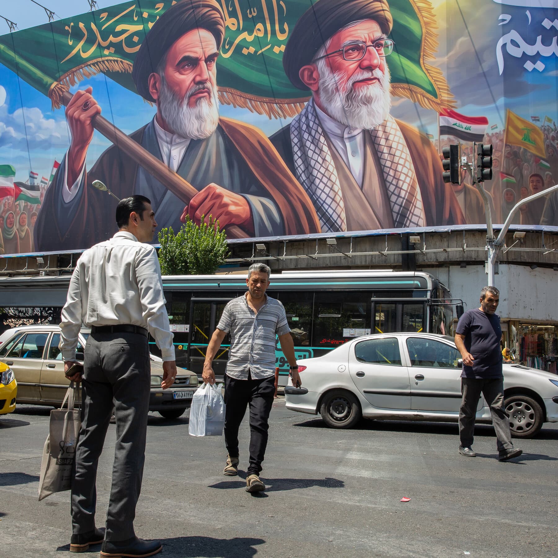 Live Updates: Iran and Israel Pull Back After Exchange of Attacks