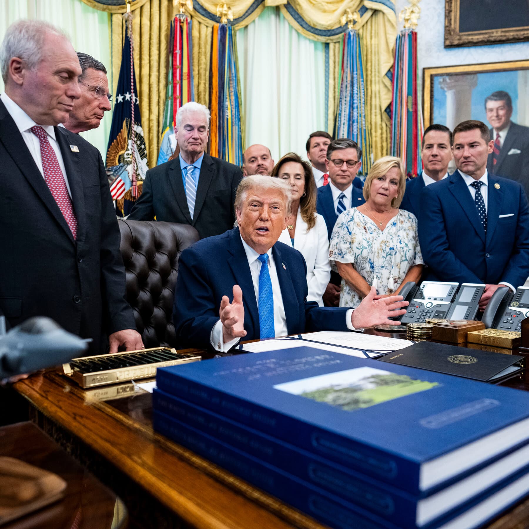 White House Again Shrugs Off High Prices Amid War With Iran