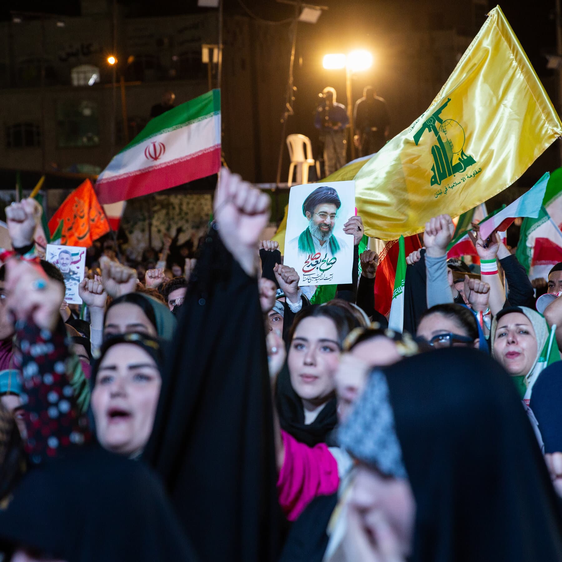 Iran War Live Updates: After U.S. and Iran Exchange Strikes, Trump Issues New Threat