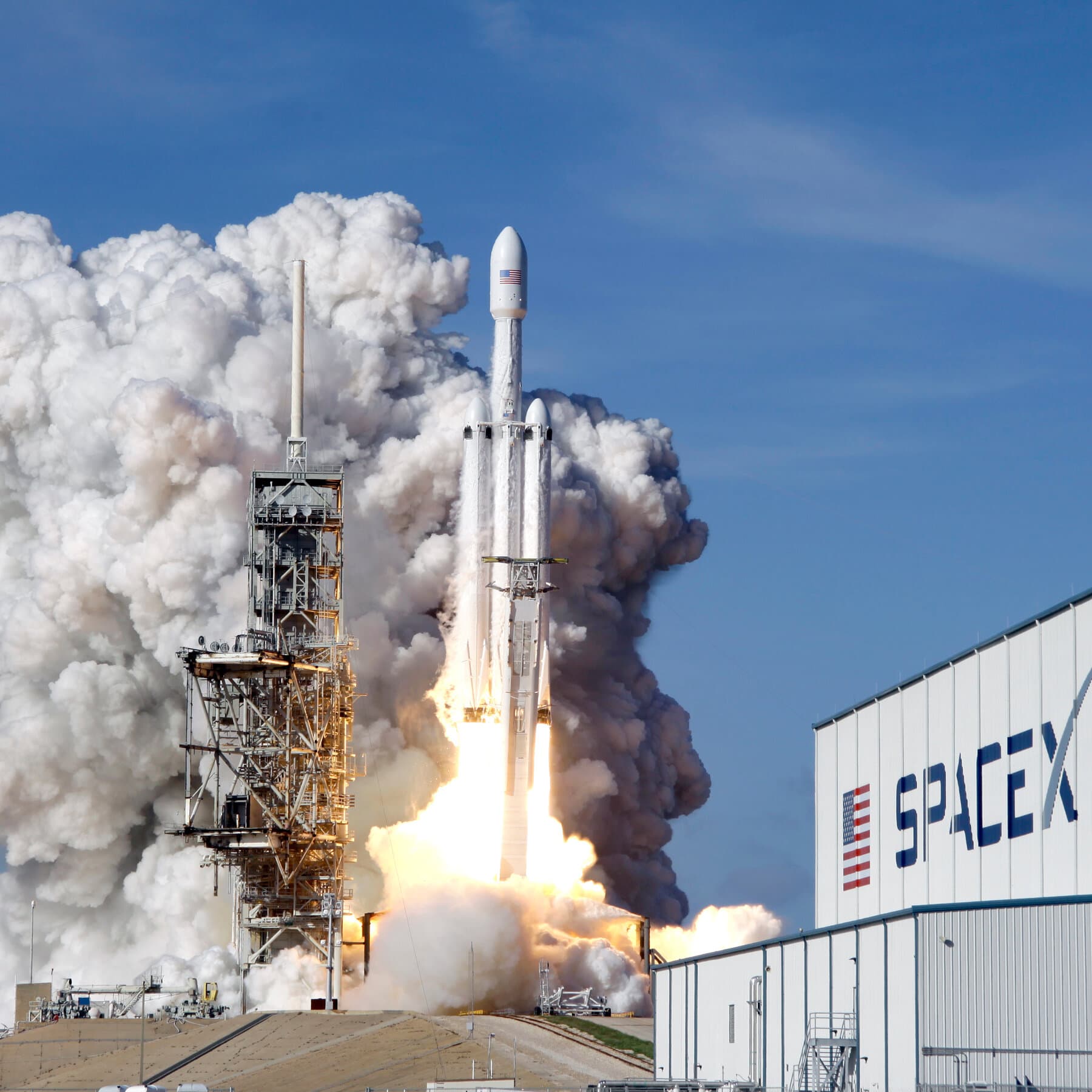 Skeptics Question Whether SpaceX Is Worth $1.77 Trillion