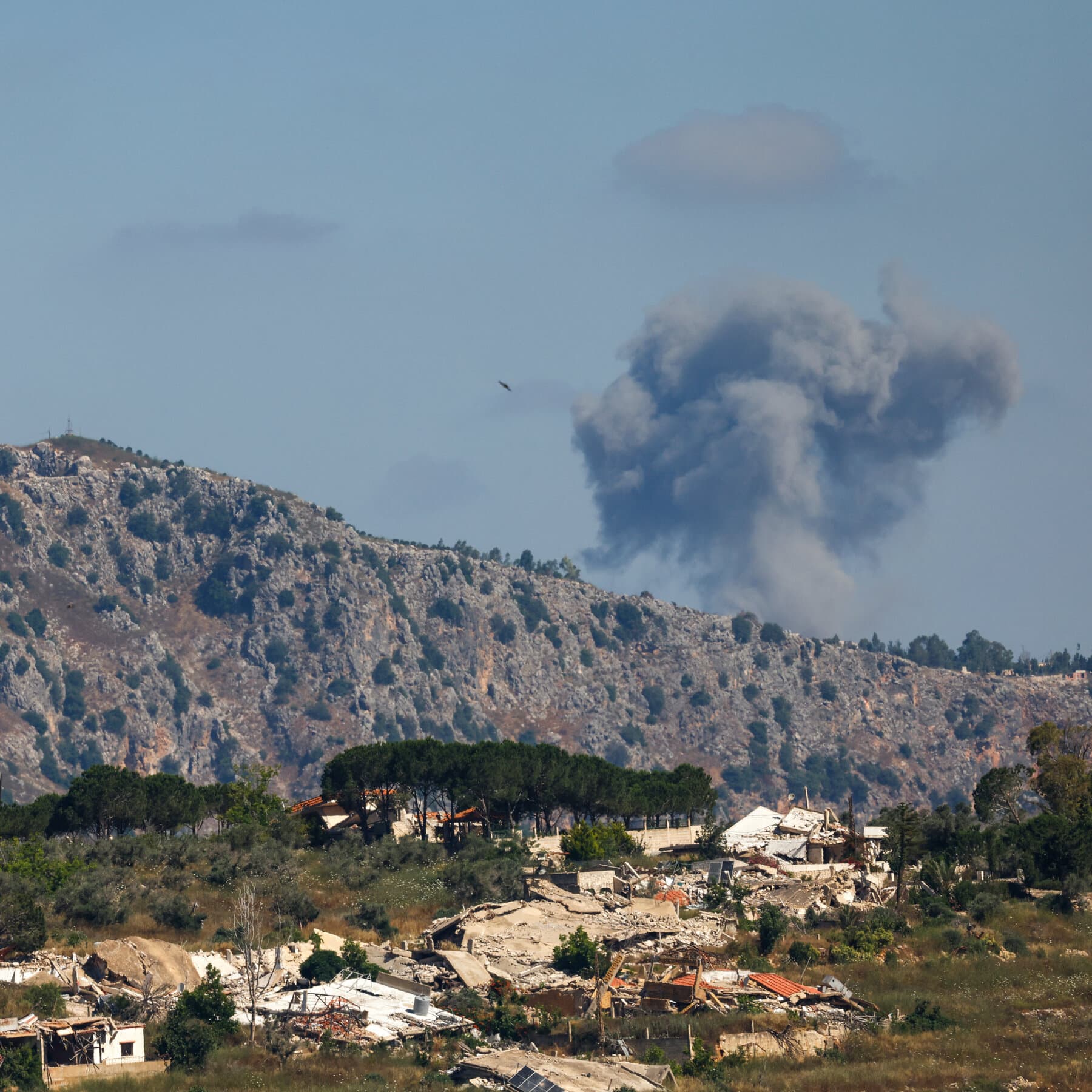 Mideast Live Updates: Deadly Attacks in Lebanon and Delay in Talks Test U.S.-Iran Deal
