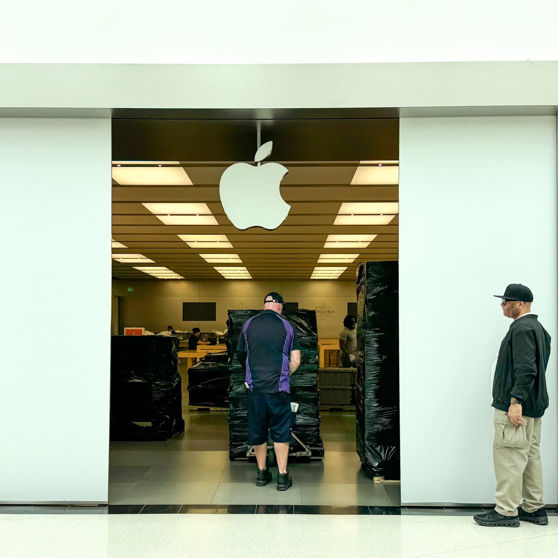 Apple Just Closed Its First Unionized U.S. Store