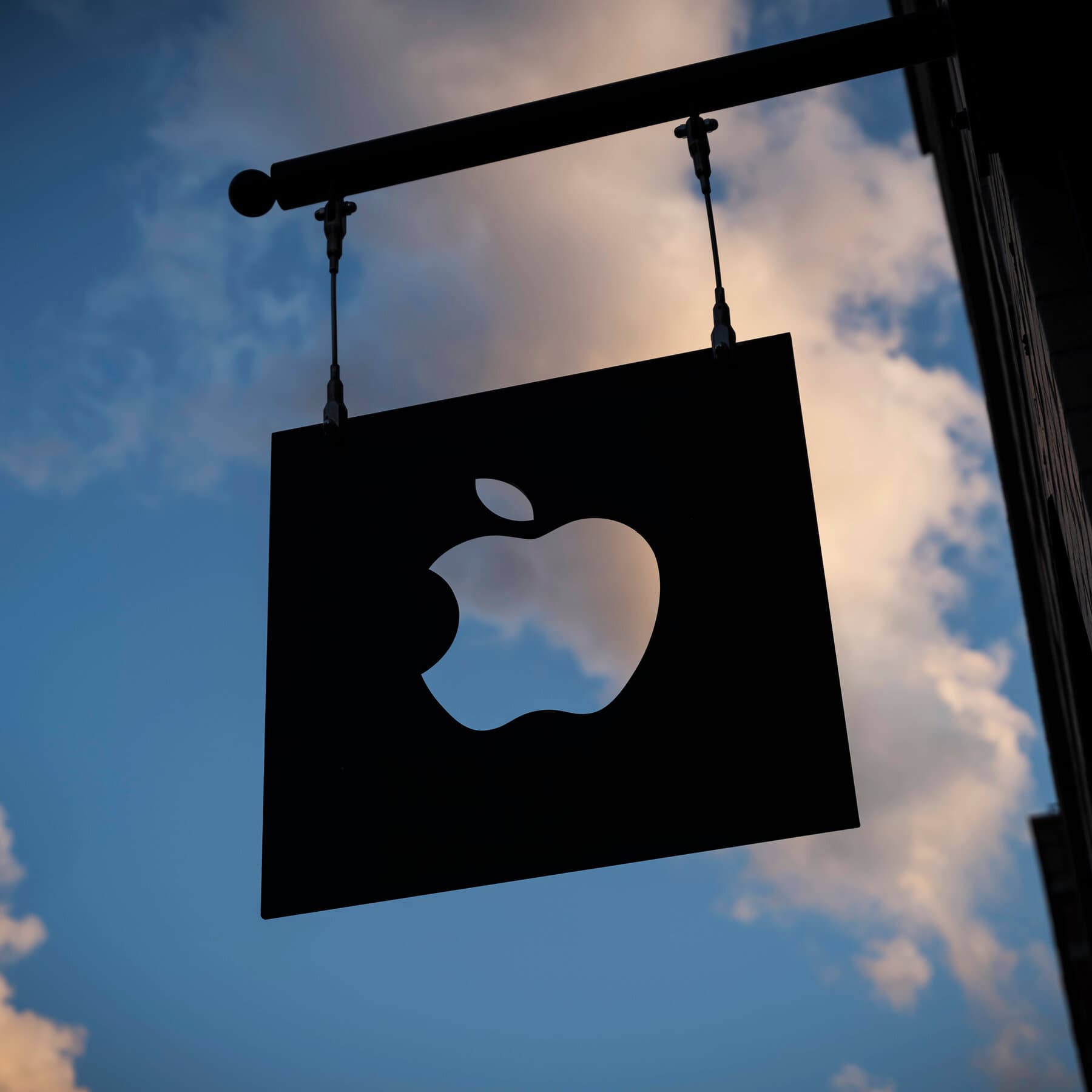 Apple Raises Prices on Macs and iPads Amid the A.I. Boom